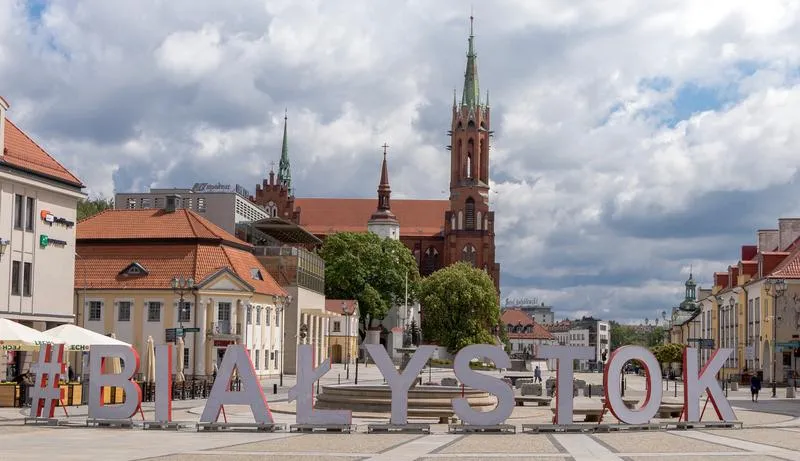 Gdzie w Białymstoku doładować bilet? Przewodnik po najlepszych miejscach