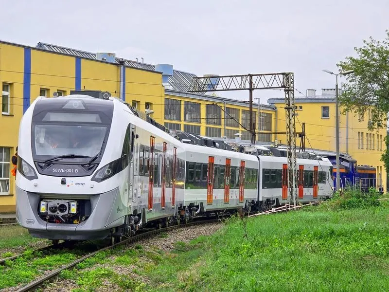 Jak skutecznie skasować bilet SKM w Trójmieście? Poradnik dla podróżnych