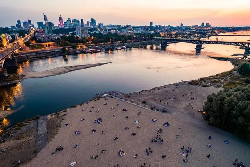 Najlepsze sposoby na dojazd z Warszawy do Wisły – odkryj wygodne trasy!