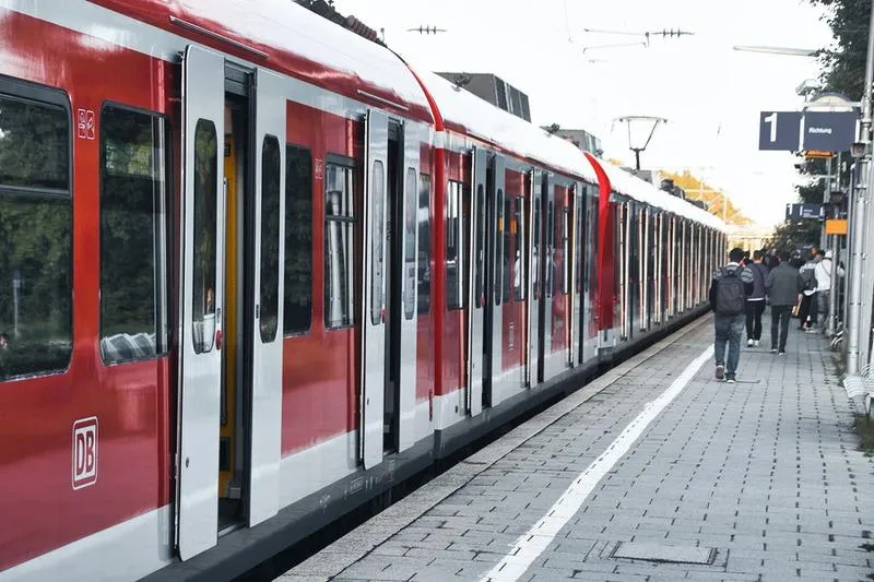 Oddzanie biletów PKP