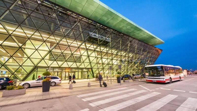 Środki transportu z lotniska Kraków