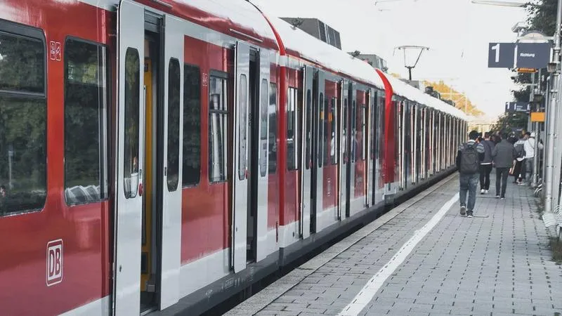 Zwrot biletów PKP